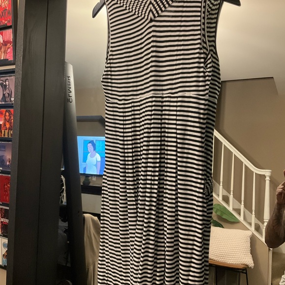 (Lima) Calvin Klein Women Black and White Striped V-Neck Dress w/ Pockets Sz 8 - Picture 5 of 9